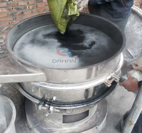 石墨粉旋振篩試機現(xiàn)場